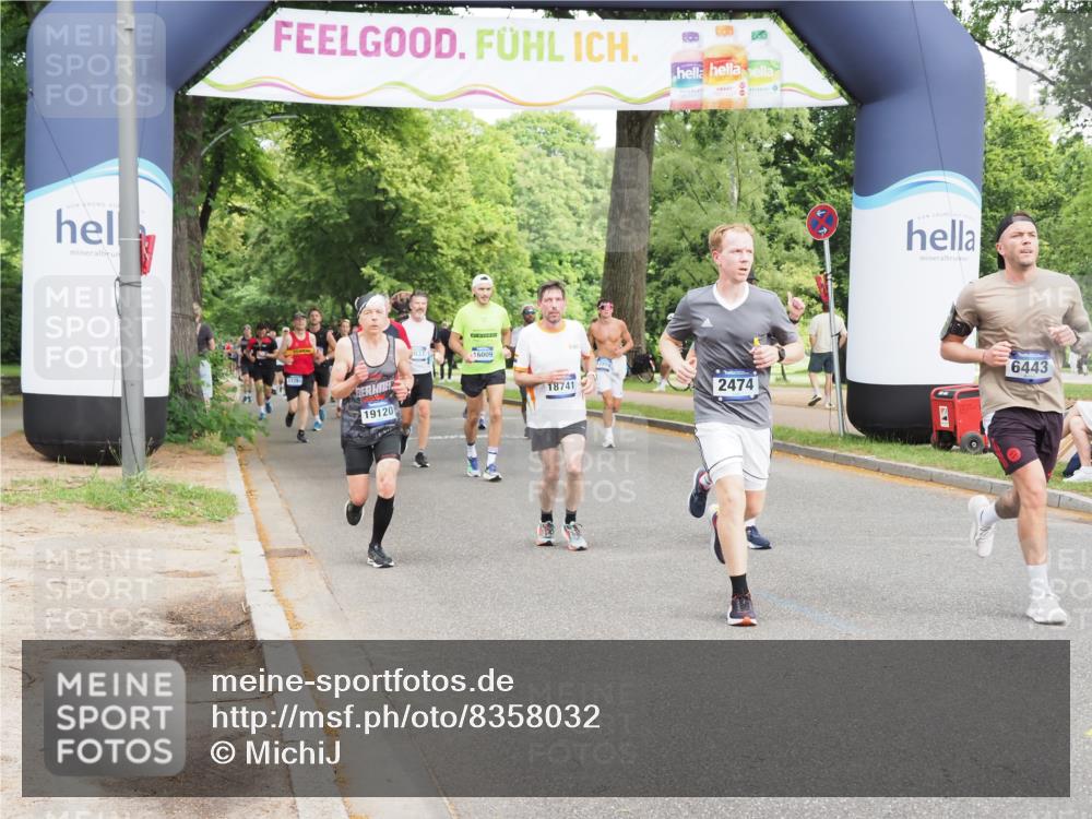 29.06.2025 - hella hamburg halbmarathon MichiJ http://msf.ph/oto/8358032 29.06.2025 10:42:17 Zwischen KM18-KM19 1125, 2474, 2612, 3037, 3861, 5021, 5672, 6082, 6443, 8863, 9562, 11309, 11568, 13470, 14845, 15184, 16009, 16327, 16521, 16527, 18741, 18759, 19047, 19120 meine-sportfotos.de