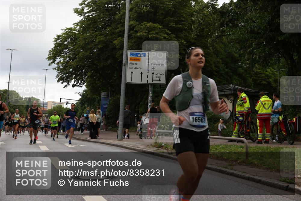 29.06.2025 - hella hamburg halbmarathon Yannick Fuchs http://msf.ph/oto/8358231 29.06.2025 10:53:07 20KM 1285, 1642, 2006, 2348, 2584, 2677, 2855, 2957, 2978, 3181, 3279, 3983, 4088, 4592, 5347, 5633, 5885, 6087, 6202, 6208, 6220, 6438, 6636, 6997, 7031, 7223, 7476, 8290, 8929, 9655, 10036, 10759, 10943, 11935, 11938, 12206, 12564, 12633, 13407, 13583, 14375, 14567, 14631, 14732, 14902, 14914, 14965, 15232, 15240, 15263, 15284, 15824, 16160, 16341, 16563, 16910, 16980, 17017, 17346, 17503, 17630, 18112, 18153, 18232, 18266, 18327, 18467, 18954, 19015, 19160 meine-sportfotos.de