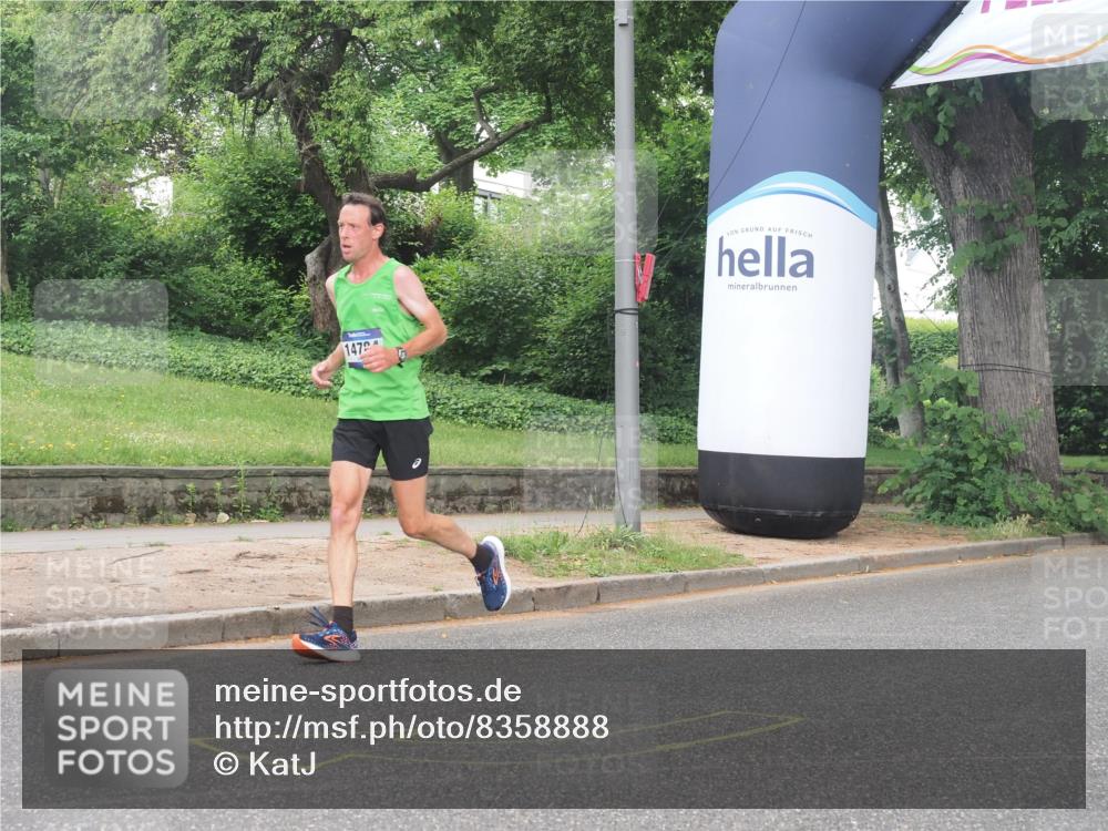 29.06.2025 - hella hamburg halbmarathon KatJ http://msf.ph/oto/8358888 29.06.2025 10:22:16 Zwischen KM18-KM19 7723 meine-sportfotos.de