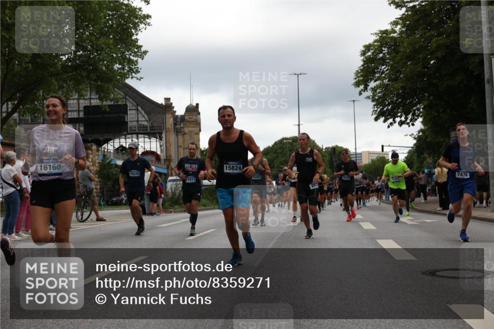 29.06.2025 - hella hamburg halbmarathon Yannick Fuchs http://msf.ph/oto/8359271 29.06.2025 10:53:09 20KM 1285, 1642, 2006, 2348, 2584, 2677, 2957, 2978, 3181, 3279, 3983, 4088, 4592, 5347, 5633, 5885, 6087, 6202, 6208, 6220, 6438, 6636, 6997, 7031, 7223, 7476, 8290, 8929, 9655, 10036, 10759, 10896, 10943, 11935, 11938, 12206, 12261, 12564, 12633, 12862, 13407, 13583, 13761, 14375, 14567, 14631, 14732, 14902, 14965, 15232, 15240, 15263, 15284, 15824, 16160, 16341, 16563, 16910, 16980, 17017, 17346, 17503, 17630, 18153, 18232, 18266, 18327, 18467, 18954, 19015, 19160 meine-sportfotos.de