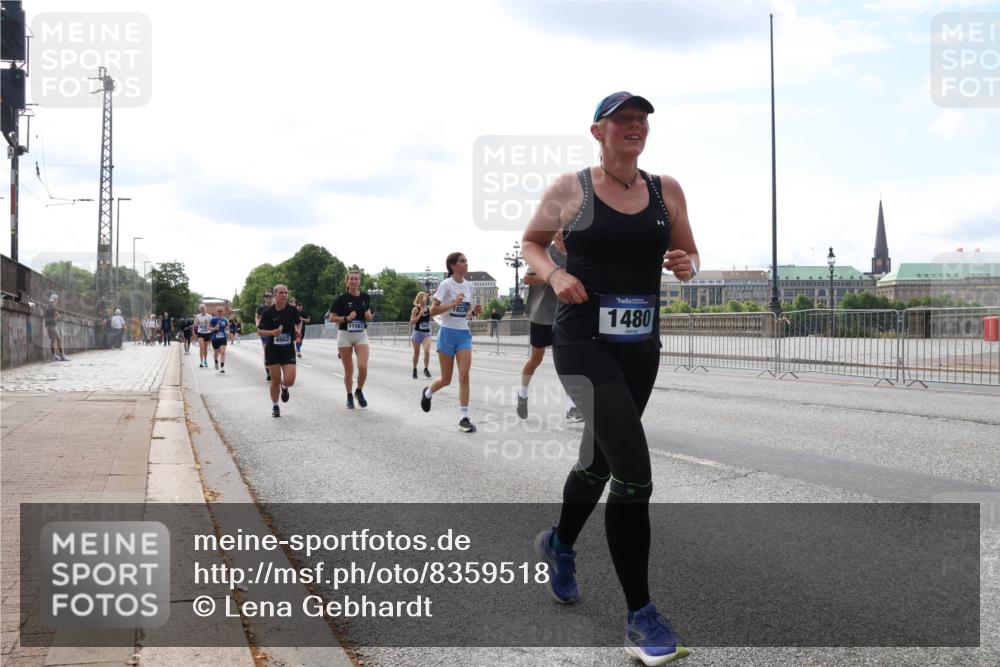 29.06.2025 - hella hamburg halbmarathon Lena Gebhardt http://msf.ph/oto/8359518 29.06.2025 10:14:04 Lombardsbrücke 11987, 4962, 18236, 1480, 1131, 1194, 1480, 1890, 2359, 2721, 2904, 2987, 3939, 4001, 4032, 4795, 4962, 5232, 5631, 5719, 6026, 6089, 6287, 6710, 6717, 7209, 7442, 7462, 7913, 7991, 8001, 8057, 8409, 8673, 8892, 9128, 9631, 9845, 9886, 10442, 10443, 10977, 11441, 11987, 12313, 12797, 12928, 12929, 12938, 13285, 13788, 14488, 15085, 15482, 15721, 15722, 15840, 16491, 17439, 17472, 17985, 18041, 18236, 18239 meine-sportfotos.de