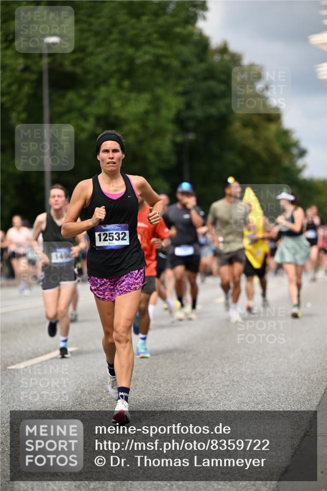 29.06.2025 - hella hamburg halbmarathon Dr. Thomas Lammeyer http://msf.ph/oto/8359722 29.06.2025 10:41:19 Kennedybrücke 56, 1022, 1118, 1253, 1276, 1488, 1490, 1597, 1948, 1952, 2072, 2199, 2552, 2811, 3165, 3230, 3398, 3428, 3714, 3873, 4733, 5146, 5224, 5560, 5786, 6584, 6804, 7202, 7235, 7707, 7773, 7823, 8257, 8258, 8315, 8936, 8937, 9054, 9055, 9918, 10024, 10112, 10476, 10762, 10798, 10862, 10931 meine-sportfotos.de