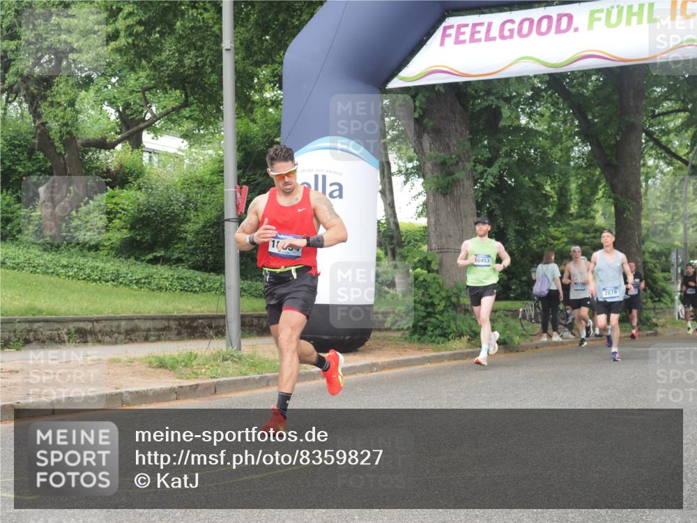 29.06.2025 - hella hamburg halbmarathon KatJ http://msf.ph/oto/8359827 29.06.2025 10:22:22 Zwischen KM18-KM19  meine-sportfotos.de