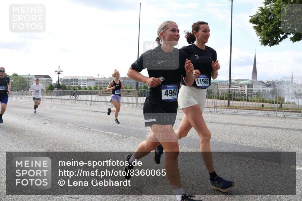 29.06.2025 - hella hamburg halbmarathon Lena Gebhardt http://msf.ph/oto/8360065 29.06.2025 10:14:07 Lombardsbrücke 5840, 4032, 6000, 4962, 11987, 1131, 1194, 1480, 1890, 2359, 2721, 2904, 2987, 3939, 4001, 4032, 4962, 5631, 5719, 6089, 6287, 6710, 7209, 7442, 7462, 7840, 7913, 7991, 8001, 8057, 8409, 8673, 8892, 9631, 9845, 9886, 10442, 10443, 10977, 11441, 11987, 12313, 12797, 12938, 13237, 13285, 13788, 14488, 15085, 15482, 15721, 15722, 15840, 16126, 17439, 17472, 17985, 18041, 18236, 18239 meine-sportfotos.de