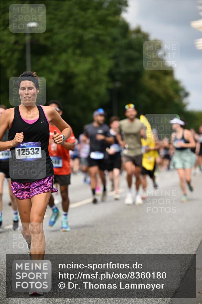 29.06.2025 - hella hamburg halbmarathon Dr. Thomas Lammeyer http://msf.ph/oto/8360180 29.06.2025 10:41:20 Kennedybrücke 56, 1022, 1118, 1253, 1276, 1488, 1490, 1597, 1948, 1952, 2072, 2199, 2552, 2811, 3165, 3230, 3398, 3428, 3714, 3873, 4733, 5146, 5224, 5560, 5786, 6584, 6804, 7202, 7235, 7707, 7823, 8257, 8258, 8315, 8936, 8937, 9054, 9055, 9918, 10024, 10112, 10476, 10762, 10798, 10862, 10931 meine-sportfotos.de