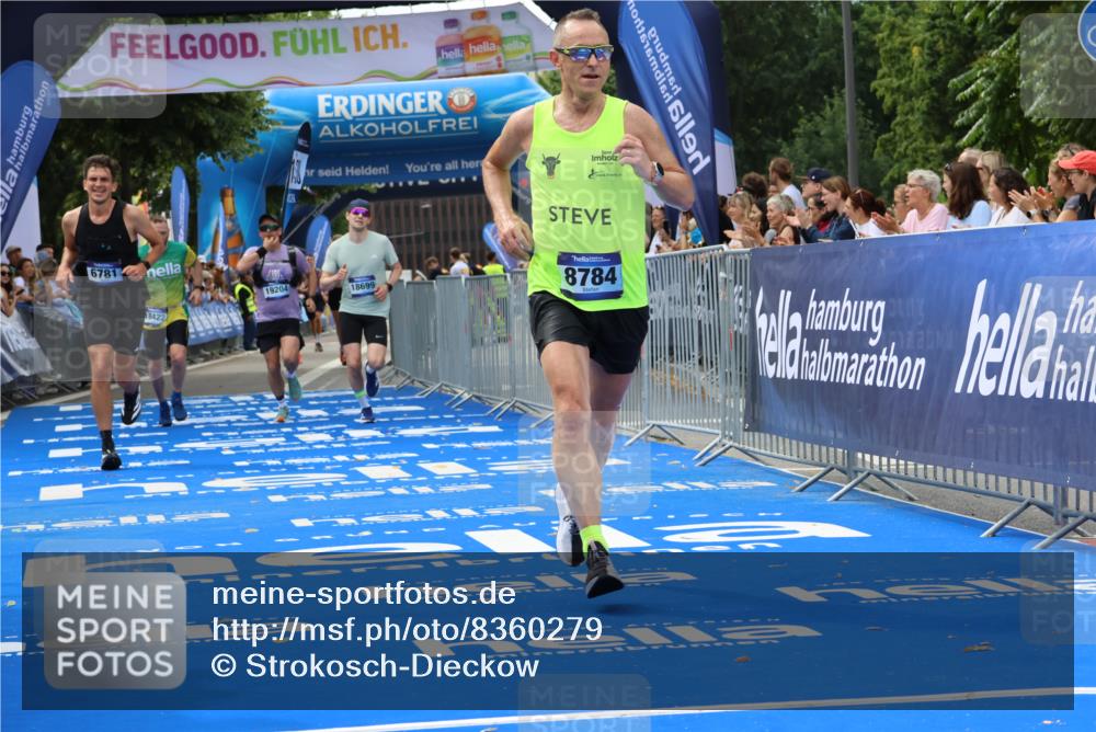 29.06.2025 - hella hamburg halbmarathon Strokosch-Dieckow http://msf.ph/oto/8360279 29.06.2025 10:29:33 Ziel 2021, 2180, 6781, 7186, 8784, 9137, 10790, 16118, 16818, 17197, 18422, 18699, 19204 meine-sportfotos.de