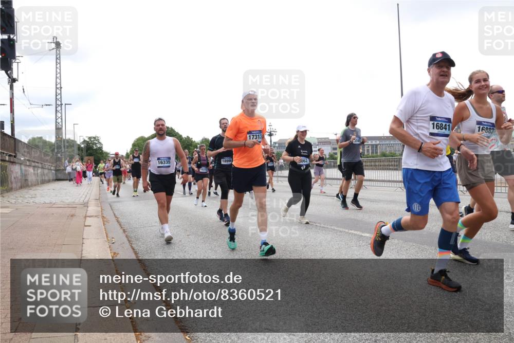 29.06.2025 - hella hamburg halbmarathon Lena Gebhardt http://msf.ph/oto/8360521 29.06.2025 10:39:13 Lombardsbrücke 16335, 10315, 18996, 17313, 062, 3745, 168416, 16883, 1232, 1390, 1451, 1760, 1856, 1883, 2092, 2524, 2534, 2571, 2574, 2843, 2893, 2998, 3275, 3307, 3353, 3727, 3745, 3927, 4257, 4320, 4410, 4523, 4603, 4659, 4855, 4882, 4964, 6062, 6112, 6321, 6342, 6343, 6611, 6748, 7263, 7341, 7501, 7506, 7524, 7589, 7684, 7815, 8203, 8243, 8367, 8457, 8783, 9393, 9420, 9446, 9698, 9708, 9974, 9977, 10001, 10072, 10315, 10512, 10516, 10554, 13060 meine-sportfotos.de