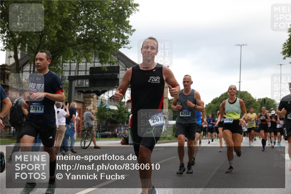 29.06.2025 - hella hamburg halbmarathon Yannick Fuchs http://msf.ph/oto/8360610 29.06.2025 10:53:11 20KM 1285, 2006, 2348, 2584, 2677, 2957, 2978, 3181, 3279, 3425, 3983, 4088, 4592, 5347, 5633, 5885, 6087, 6202, 6208, 6220, 6438, 6636, 6997, 7031, 7223, 7287, 7476, 8290, 9655, 10036, 10759, 10896, 10943, 11935, 11938, 12206, 12261, 12564, 12633, 12862, 13407, 13583, 13761, 14375, 14567, 14631, 14732, 14902, 14965, 15232, 15240, 15263, 15284, 15824, 16160, 16341, 16563, 16910, 16980, 17017, 17346, 17503, 17630, 18153, 18266, 18327, 18467, 18716, 19015, 19160 meine-sportfotos.de