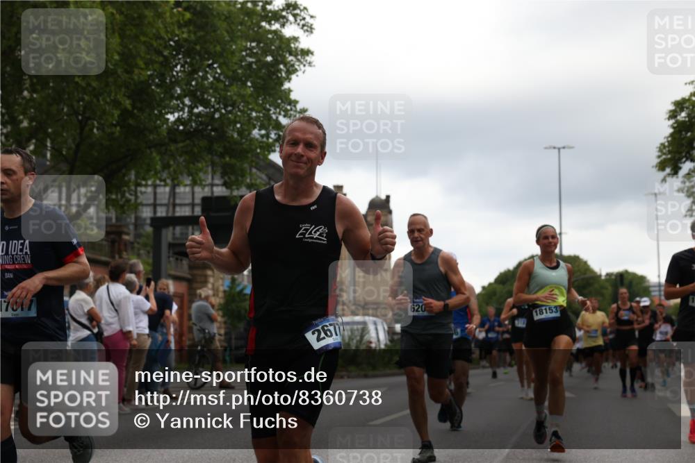 29.06.2025 - hella hamburg halbmarathon Yannick Fuchs http://msf.ph/oto/8360738 29.06.2025 10:53:11 20KM 1285, 2006, 2348, 2584, 2677, 2957, 2978, 3181, 3279, 3425, 3983, 4088, 4592, 5347, 5633, 5885, 6087, 6202, 6208, 6220, 6438, 6636, 6997, 7031, 7223, 7287, 7476, 8290, 9655, 10036, 10759, 10896, 10943, 11935, 11938, 12206, 12261, 12564, 12633, 12862, 13407, 13583, 13761, 14375, 14567, 14631, 14732, 14902, 14965, 15232, 15240, 15263, 15284, 15824, 16160, 16341, 16563, 16910, 16980, 17017, 17346, 17503, 17630, 18153, 18266, 18327, 18467, 18716, 19015, 19160 meine-sportfotos.de