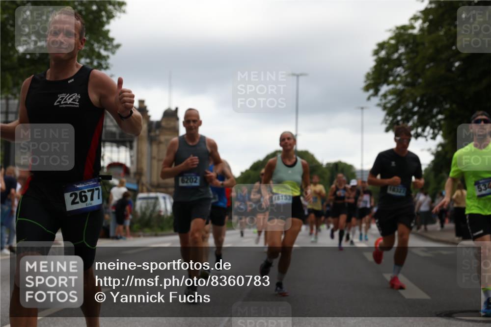 29.06.2025 - hella hamburg halbmarathon Yannick Fuchs http://msf.ph/oto/8360783 29.06.2025 10:53:12 20KM 1285, 2006, 2348, 2584, 2677, 2957, 2978, 3114, 3181, 3279, 3425, 3983, 4088, 4592, 5347, 5633, 5885, 6087, 6202, 6208, 6220, 6438, 6636, 6997, 7031, 7223, 7287, 7476, 8290, 9655, 10036, 10759, 10896, 10943, 11935, 11938, 12206, 12261, 12564, 12633, 12736, 12862, 13583, 13761, 14375, 14567, 14732, 14902, 14965, 15232, 15240, 15284, 15824, 16160, 16341, 16563, 16910, 16980, 17017, 17346, 17503, 17630, 18153, 18266, 18327, 18467, 18716, 19015, 19160 meine-sportfotos.de