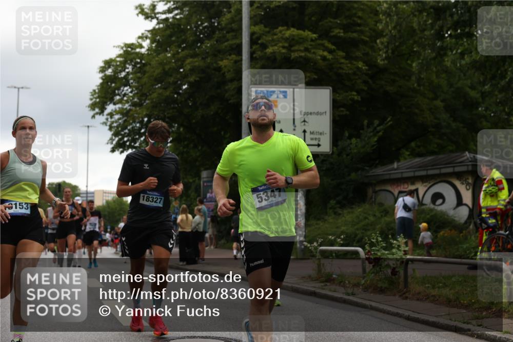 29.06.2025 - hella hamburg halbmarathon Yannick Fuchs http://msf.ph/oto/8360921 29.06.2025 10:53:12 20KM 1285, 2006, 2348, 2584, 2677, 2957, 2978, 3114, 3181, 3279, 3425, 3983, 4088, 4592, 5347, 5633, 5885, 6087, 6202, 6208, 6220, 6438, 6636, 6997, 7031, 7223, 7287, 7476, 8290, 9655, 10036, 10759, 10896, 10943, 11935, 11938, 12206, 12261, 12564, 12633, 12736, 12862, 13583, 13761, 14375, 14567, 14732, 14902, 14965, 15232, 15240, 15284, 15824, 16160, 16341, 16563, 16910, 16980, 17017, 17346, 17503, 17630, 18153, 18266, 18327, 18467, 18716, 19015, 19160 meine-sportfotos.de
