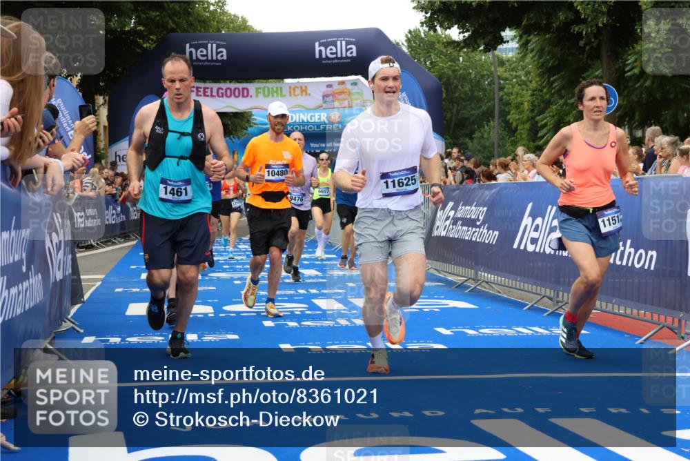 29.06.2025 - hella hamburg halbmarathon Strokosch-Dieckow http://msf.ph/oto/8361021 29.06.2025 10:51:14 Ziel 1366, 1461, 1817, 2364, 2636, 2718, 4404, 4814, 4967, 5600, 6027, 6657, 6776, 8316, 8930, 8989, 9476, 10480, 10667, 10868, 11124, 11512, 11625, 11733, 12016, 13047, 13073, 14865, 14994, 15480, 17530, 17823, 18019, 18489 meine-sportfotos.de