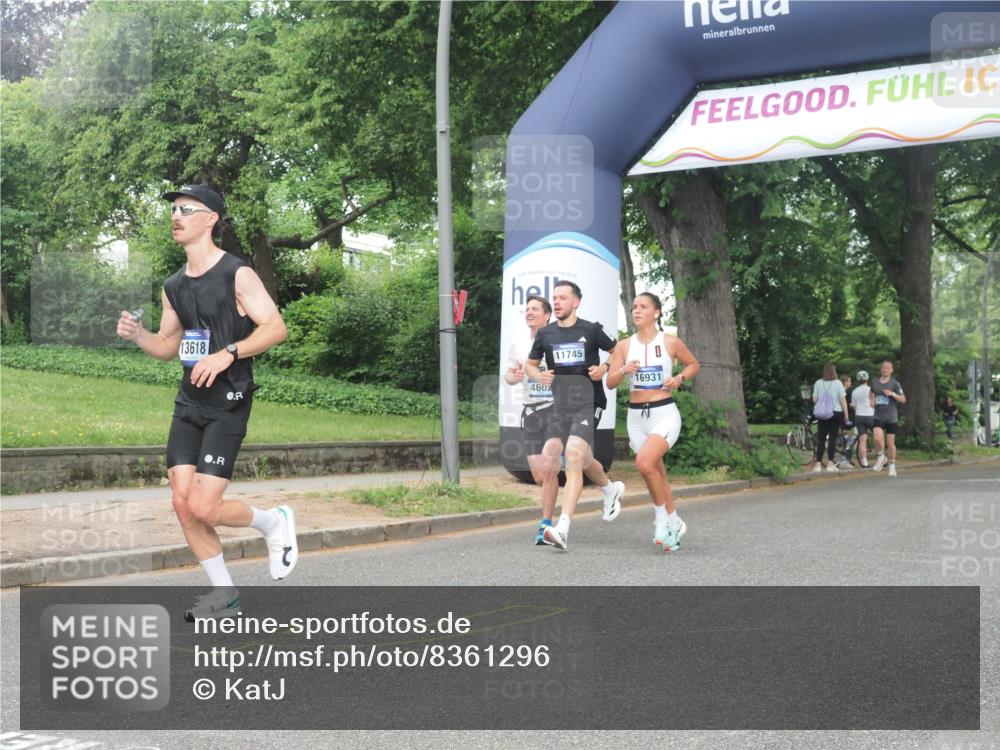 29.06.2025 - hella hamburg halbmarathon KatJ http://msf.ph/oto/8361296 29.06.2025 10:22:30 Zwischen KM18-KM19 2879, 4602 meine-sportfotos.de