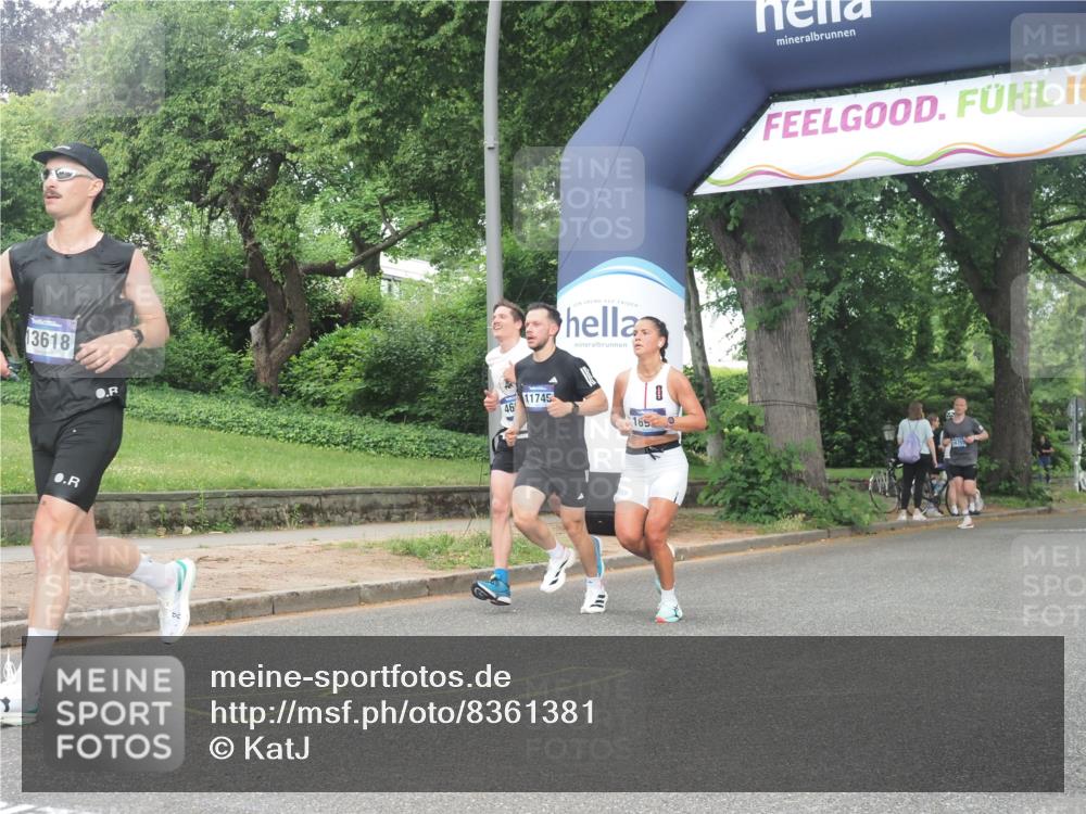 29.06.2025 - hella hamburg halbmarathon KatJ http://msf.ph/oto/8361381 29.06.2025 10:22:30 Zwischen KM18-KM19 2879, 4602 meine-sportfotos.de