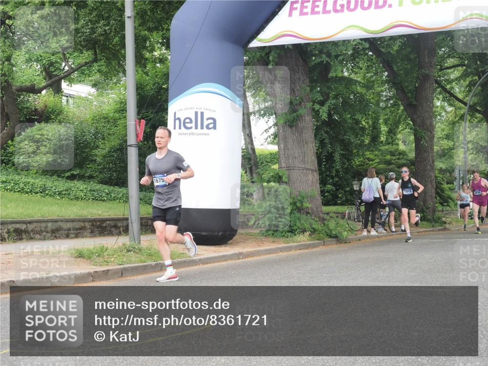 29.06.2025 - hella hamburg halbmarathon KatJ http://msf.ph/oto/8361721 29.06.2025 10:22:34 Zwischen KM18-KM19 4602 meine-sportfotos.de