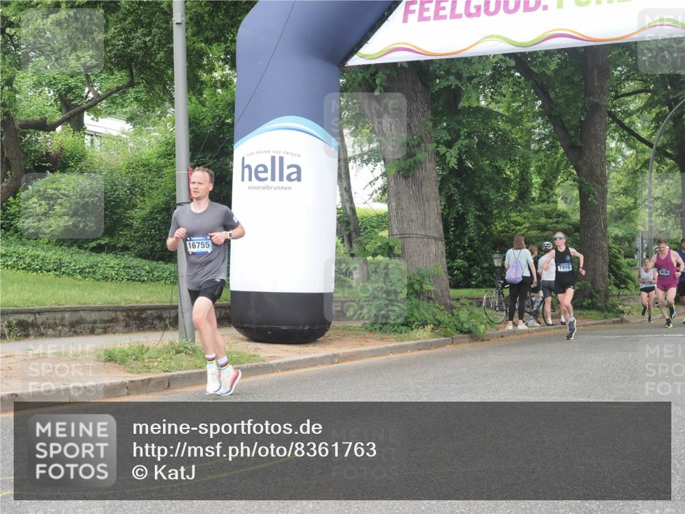 29.06.2025 - hella hamburg halbmarathon KatJ http://msf.ph/oto/8361763 29.06.2025 10:22:34 Zwischen KM18-KM19 4602 meine-sportfotos.de