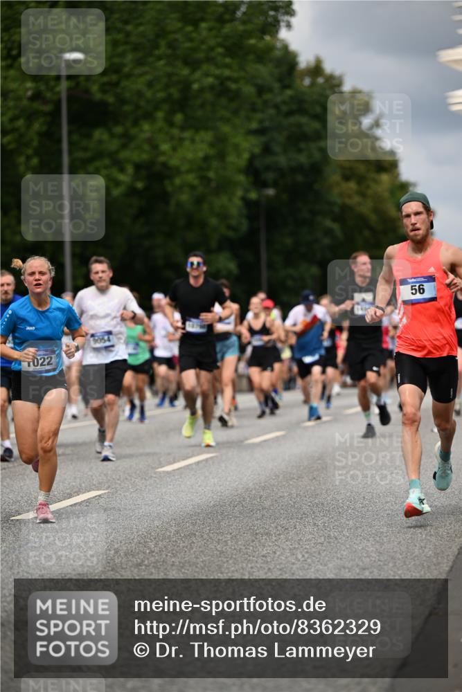 29.06.2025 - hella hamburg halbmarathon Dr. Thomas Lammeyer http://msf.ph/oto/8362329 29.06.2025 10:41:28 Kennedybrücke 56, 1022, 1118, 1253, 1276, 1339, 1488, 1490, 1597, 1819, 1952, 2104, 2199, 2272, 2480, 2552, 3165, 3230, 3714, 3873, 4347, 4618, 4733, 5146, 5224, 5560, 5640, 5786, 5940, 6243, 6584, 6804, 6821, 7085, 7202, 7235, 7707, 7823, 8257, 8258, 8315, 8758, 9054, 9055, 10024, 10112, 10476, 10762, 10798, 10919, 10931 meine-sportfotos.de