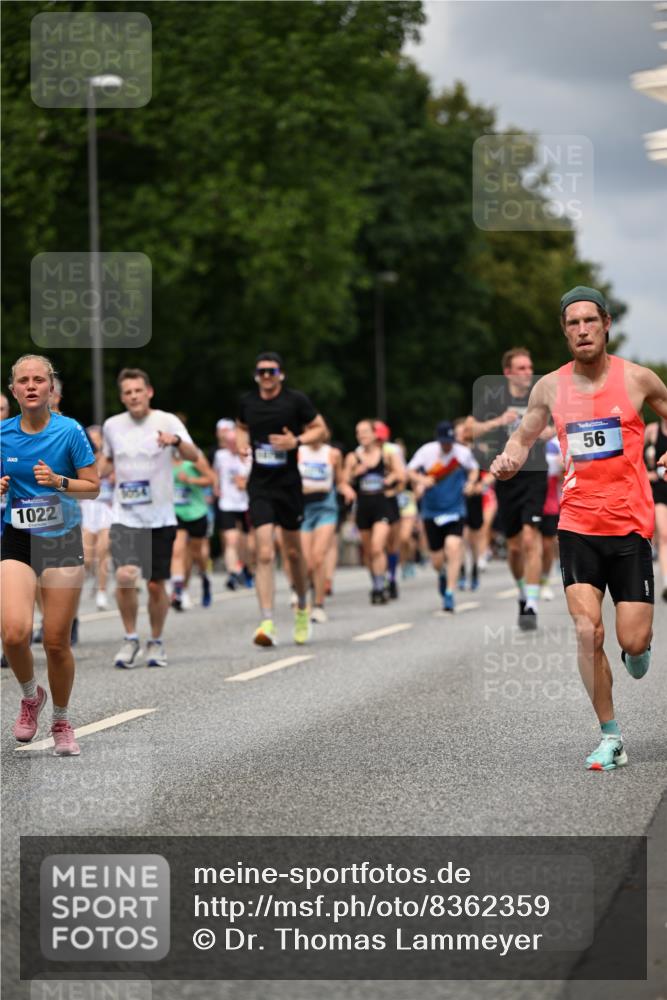 29.06.2025 - hella hamburg halbmarathon Dr. Thomas Lammeyer http://msf.ph/oto/8362359 29.06.2025 10:41:28 Kennedybrücke 56, 1022, 1118, 1253, 1276, 1339, 1488, 1490, 1597, 1819, 1952, 2104, 2199, 2272, 2480, 2552, 3165, 3230, 3714, 3873, 4347, 4618, 4733, 5146, 5224, 5560, 5640, 5786, 5940, 6243, 6584, 6804, 6821, 7085, 7202, 7235, 7707, 7823, 8257, 8258, 8315, 8758, 9054, 9055, 10024, 10112, 10476, 10762, 10798, 10919, 10931 meine-sportfotos.de