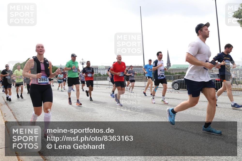 29.06.2025 - hella hamburg halbmarathon Lena Gebhardt http://msf.ph/oto/8363163 29.06.2025 10:39:21 Lombardsbrücke 2998, 2893, 10516, 2092, 1239, 11313, 36, 9446, 1451, 1760, 1856, 1883, 2092, 2524, 2534, 2571, 2574, 2578, 2843, 2893, 2998, 3275, 3307, 3353, 3727, 3745, 4257, 4320, 4410, 4523, 4603, 4609, 4659, 4855, 4882, 4964, 5045, 5701, 6062, 6112, 6321, 6342, 6343, 6611, 6719, 6726, 6748, 7053, 7341, 7501, 7506, 7524, 7589, 7684, 7815, 8203, 8243, 8457, 8783, 8995, 9393, 9420, 9446, 9569, 9698, 9747, 9777, 9974, 9977, 10001, 10072, 10315, 10512, 10516, 13060 meine-sportfotos.de