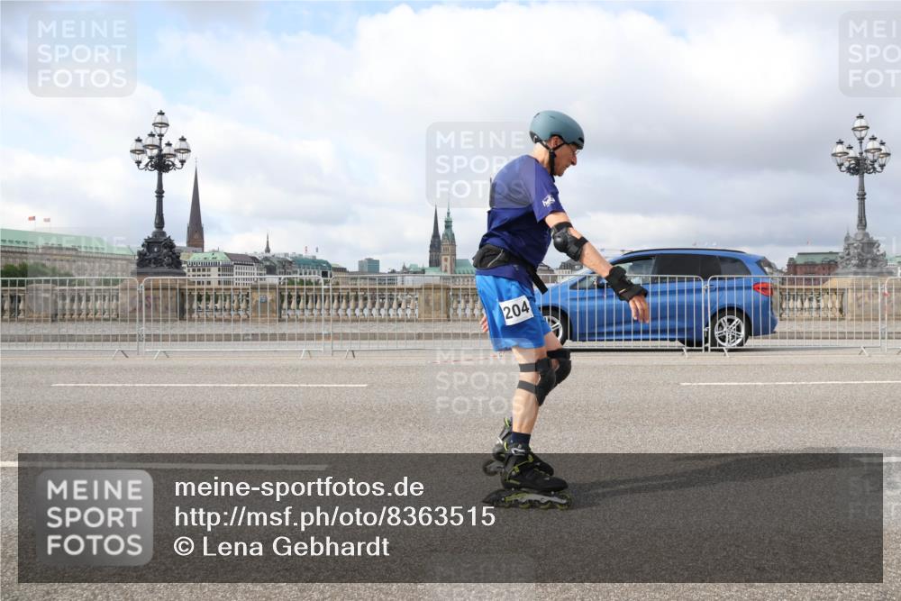 29.06.2025 - hella hamburg halbmarathon Lena Gebhardt http://msf.ph/oto/8363515 29.06.2025 09:10:36 Lombardsbrücke 204 meine-sportfotos.de