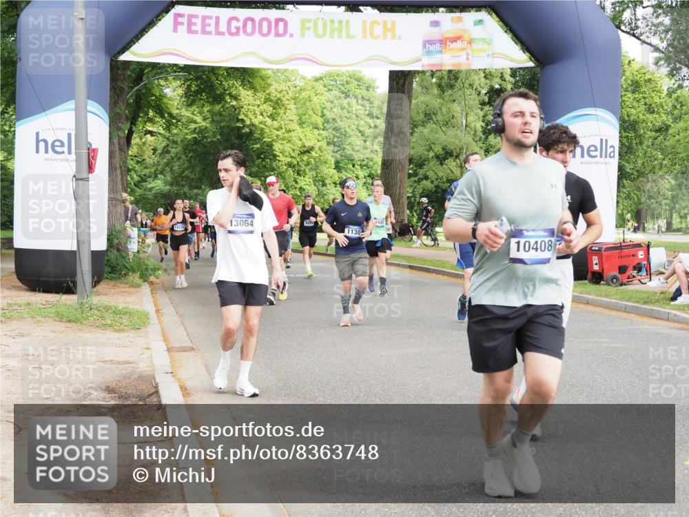 29.06.2025 - hella hamburg halbmarathon MichiJ http://msf.ph/oto/8363748 29.06.2025 10:43:32 Zwischen KM18-KM19 1130, 1485, 2083, 2250, 2741, 2996, 4813, 5492, 7547, 8968, 9246, 9727, 9903, 10133, 10408, 10665, 13064, 14737, 15431, 16434, 17828, 18117, 18867, 18899, 19184 meine-sportfotos.de