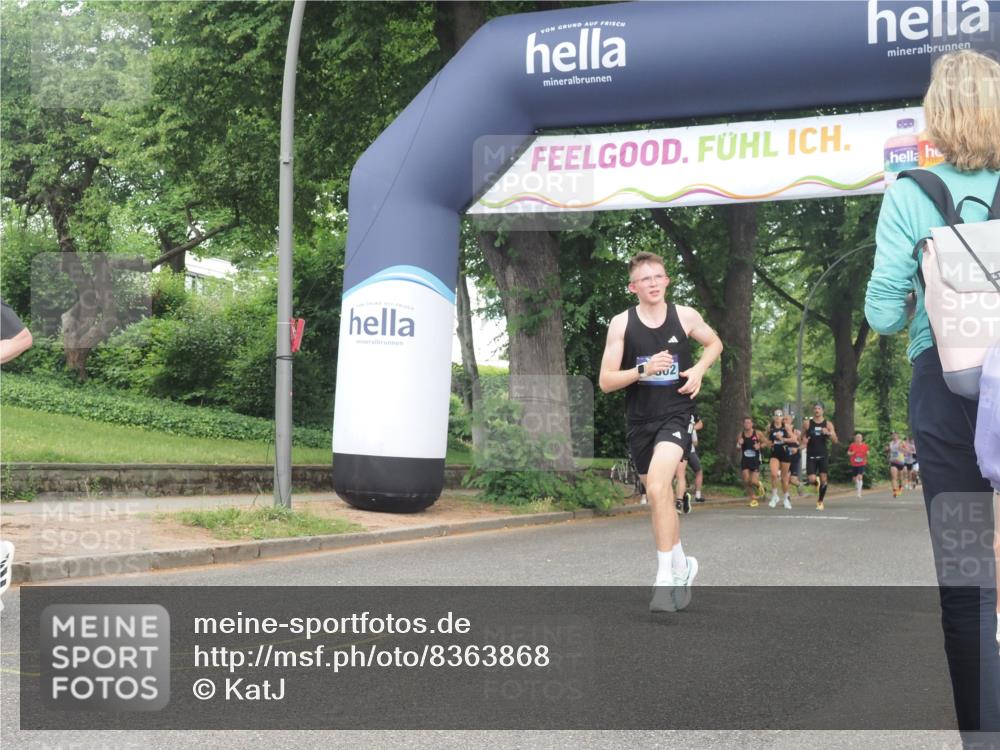29.06.2025 - hella hamburg halbmarathon KatJ http://msf.ph/oto/8363868 29.06.2025 10:22:47 Zwischen KM18-KM19 6473 meine-sportfotos.de