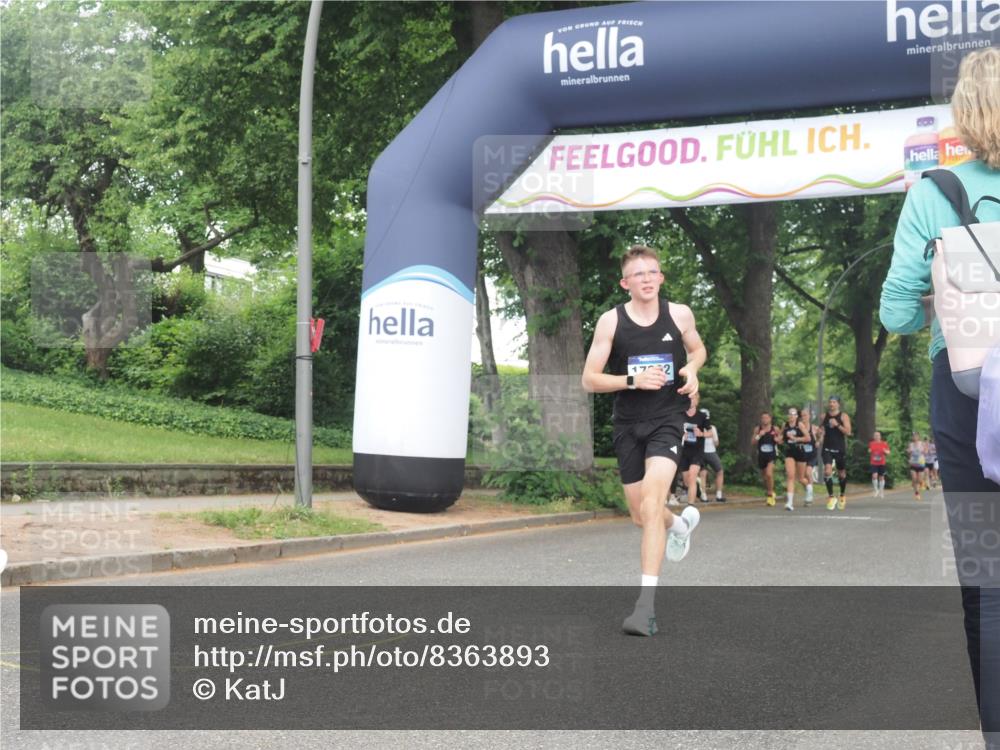 29.06.2025 - hella hamburg halbmarathon KatJ http://msf.ph/oto/8363893 29.06.2025 10:22:47 Zwischen KM18-KM19 6473 meine-sportfotos.de