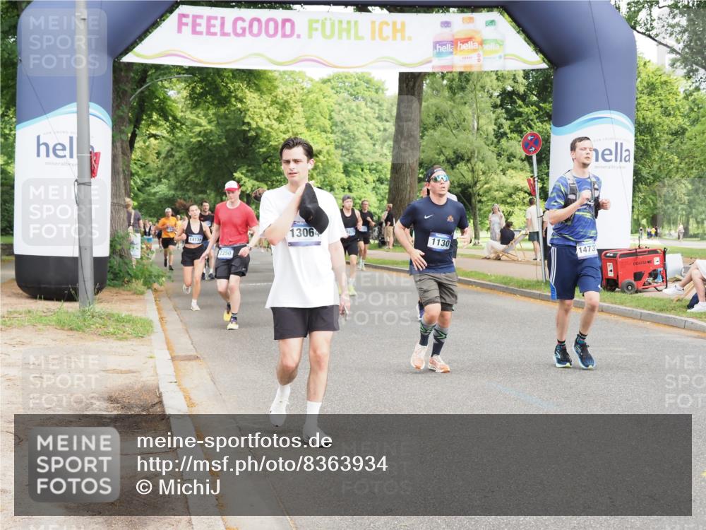 29.06.2025 - hella hamburg halbmarathon MichiJ http://msf.ph/oto/8363934 29.06.2025 10:43:33 Zwischen KM18-KM19 1130, 1485, 2083, 2250, 5492, 7547, 8825, 8968, 9246, 9727, 9903, 10133, 10408, 10665, 12196, 13064, 14139, 14737, 15431, 16434, 18867, 19184 meine-sportfotos.de
