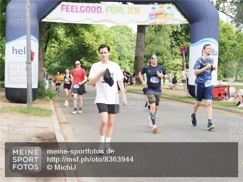 29.06.2025 - hella hamburg halbmarathon MichiJ http://msf.ph/oto/8363944 29.06.2025 10:43:33 Zwischen KM18-KM19 1130, 1485, 2083, 2250, 5492, 7547, 8825, 8968, 9246, 9727, 9903, 10133, 10408, 10665, 12196, 13064, 14139, 14737, 15431, 16434, 18867, 19184 meine-sportfotos.de
