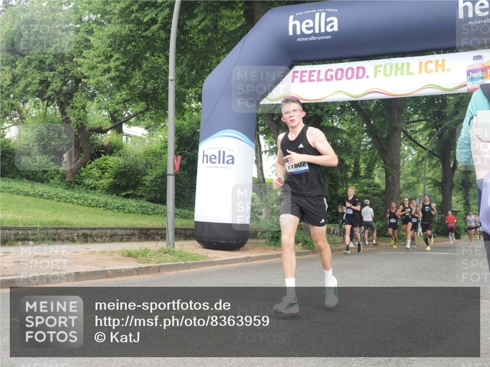29.06.2025 - hella hamburg halbmarathon KatJ http://msf.ph/oto/8363959 29.06.2025 10:22:48 Zwischen KM18-KM19 6473 meine-sportfotos.de
