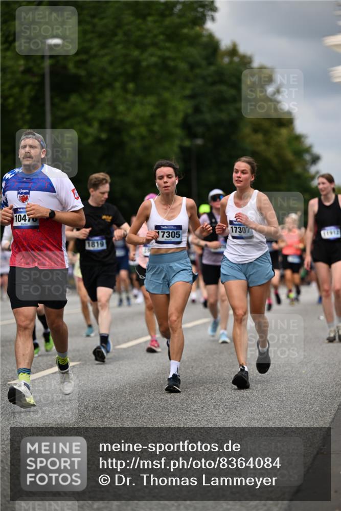 29.06.2025 - hella hamburg halbmarathon Dr. Thomas Lammeyer http://msf.ph/oto/8364084 29.06.2025 10:41:36 Kennedybrücke 56, 1022, 1118, 1276, 1339, 1597, 1799, 1819, 2031, 2104, 2199, 2272, 2480, 2552, 3165, 3230, 3873, 4347, 4442, 4618, 4733, 5146, 5224, 5640, 5940, 6243, 6584, 6821, 7085, 7202, 7235, 7544, 7707, 7823, 8315, 8499, 8758, 8843, 9054, 9055, 9288, 10024, 10112, 10159, 10476, 10762, 10798, 10919, 10931 meine-sportfotos.de