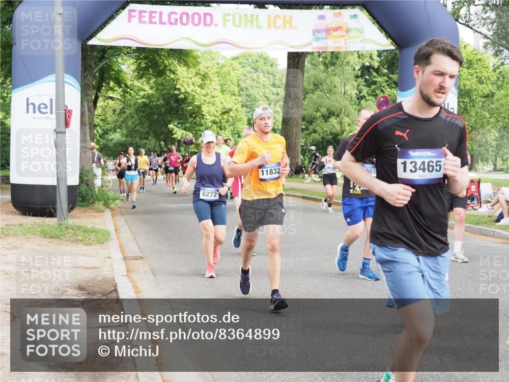 29.06.2025 - hella hamburg halbmarathon MichiJ http://msf.ph/oto/8364899 29.06.2025 10:43:40 Zwischen KM18-KM19 1130, 1485, 6272, 6399, 7659, 8669, 8825, 11832, 12014, 12196, 12585, 13465, 14139, 15090, 15125, 15431, 15712, 17268, 17665 meine-sportfotos.de