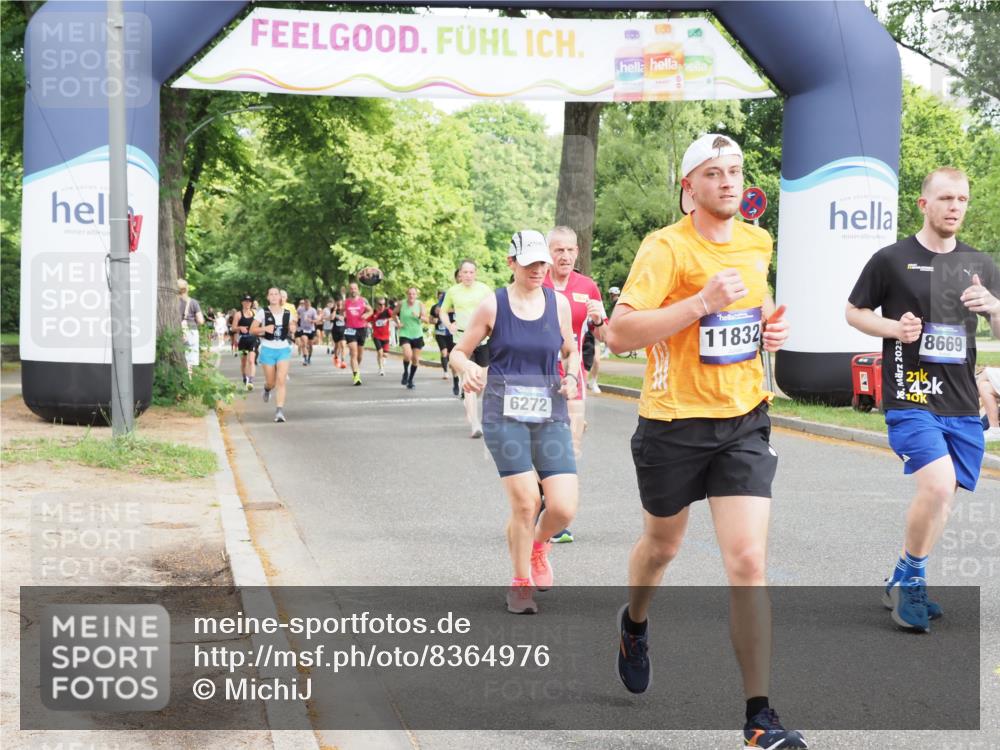 29.06.2025 - hella hamburg halbmarathon MichiJ http://msf.ph/oto/8364976 29.06.2025 10:43:41 Zwischen KM18-KM19 1583, 6272, 6399, 7659, 8669, 8825, 11832, 12014, 12196, 12585, 13465, 14139, 15090, 15097, 15125, 15712, 17268, 17665 meine-sportfotos.de