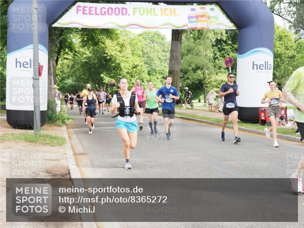 29.06.2025 - hella hamburg halbmarathon MichiJ http://msf.ph/oto/8365272 29.06.2025 10:43:44 Zwischen KM18-KM19 1583, 4167, 6272, 6399, 7659, 7716, 8652, 8669, 11212, 11612, 11832, 12585, 13465, 15097, 15125, 15527, 15712, 17268, 17665, 18501 meine-sportfotos.de