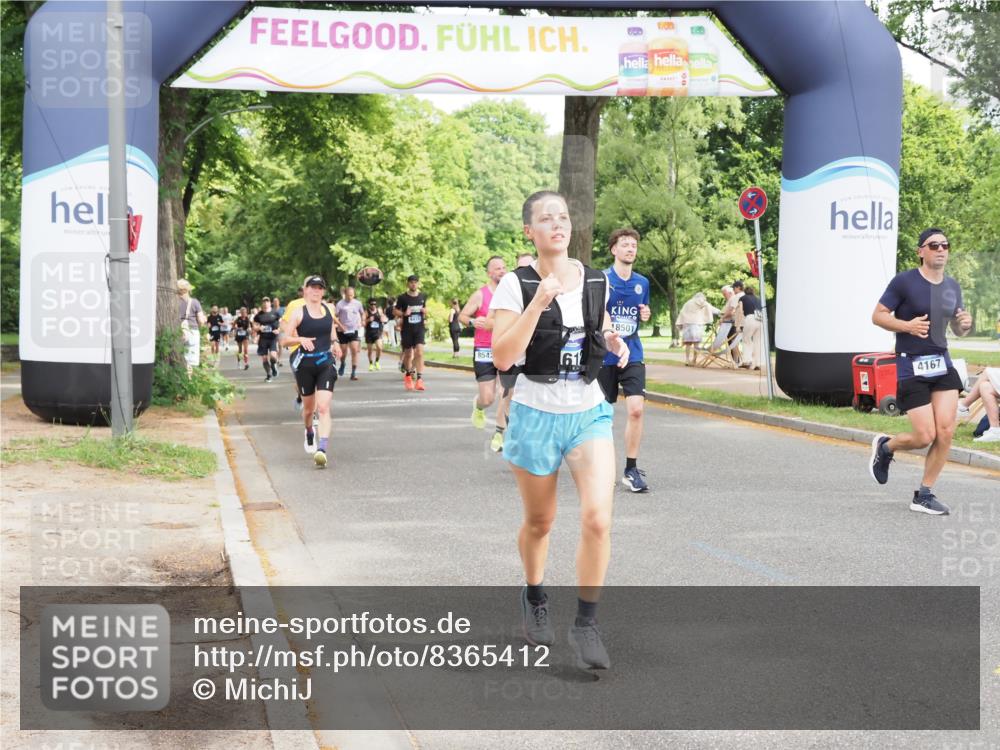 29.06.2025 - hella hamburg halbmarathon MichiJ http://msf.ph/oto/8365412 29.06.2025 10:43:45 Zwischen KM18-KM19 1583, 4167, 6272, 7659, 7716, 8652, 8669, 11212, 11612, 11832, 12585, 13465, 15097, 15527, 15712, 17268, 18501 meine-sportfotos.de