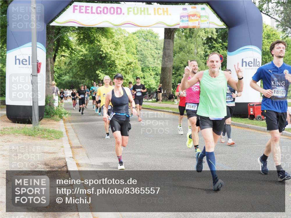 29.06.2025 - hella hamburg halbmarathon MichiJ http://msf.ph/oto/8365557 29.06.2025 10:43:47 Zwischen KM18-KM19 1583, 3836, 4167, 5033, 7659, 7716, 8542, 8652, 11212, 11612, 11832, 14678, 15097, 15527, 18501 meine-sportfotos.de