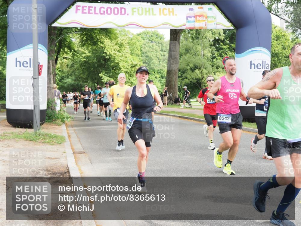29.06.2025 - hella hamburg halbmarathon MichiJ http://msf.ph/oto/8365613 29.06.2025 10:43:47 Zwischen KM18-KM19 1583, 3836, 4167, 5033, 7659, 7716, 8542, 8652, 11212, 11612, 11832, 14678, 15097, 15527, 18501 meine-sportfotos.de