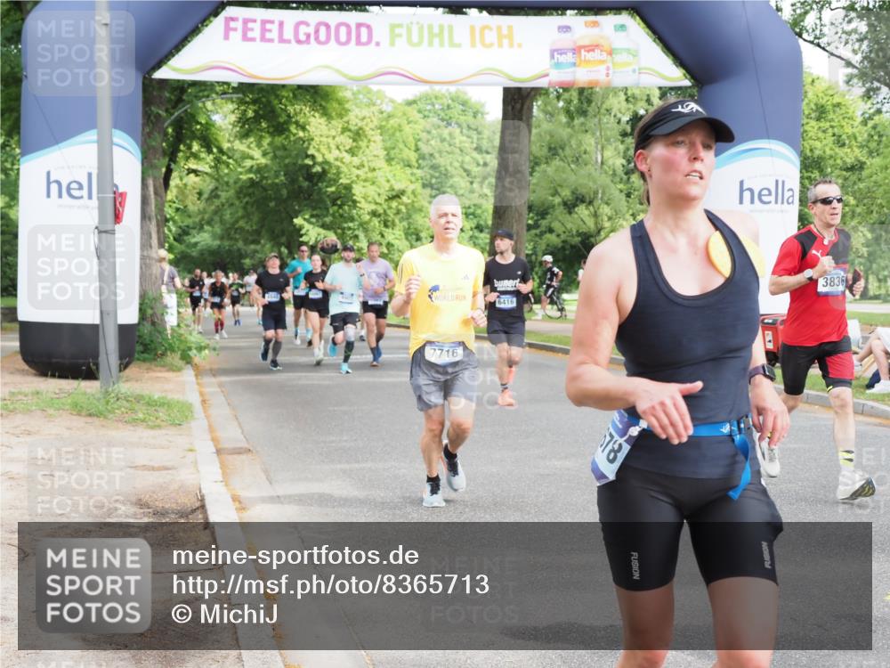 29.06.2025 - hella hamburg halbmarathon MichiJ http://msf.ph/oto/8365713 29.06.2025 10:43:48 Zwischen KM18-KM19 1583, 3836, 4167, 5033, 6416, 7716, 8542, 8652, 11212, 11612, 14678, 15097, 15527, 18501 meine-sportfotos.de