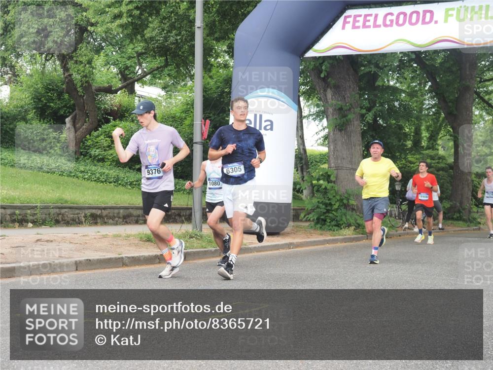 29.06.2025 - hella hamburg halbmarathon KatJ http://msf.ph/oto/8365721 29.06.2025 10:23:00 Zwischen KM18-KM19 1053, 2243, 5193, 6305 meine-sportfotos.de