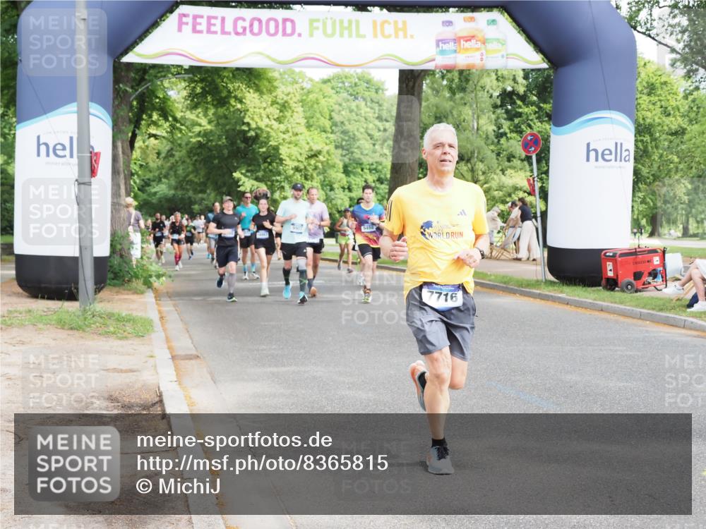 29.06.2025 - hella hamburg halbmarathon MichiJ http://msf.ph/oto/8365815 29.06.2025 10:43:49 Zwischen KM18-KM19 1563, 1583, 3836, 4167, 5033, 6416, 7716, 8542, 8652, 9488, 9907, 11212, 11612, 14678, 15097, 15527, 18501 meine-sportfotos.de