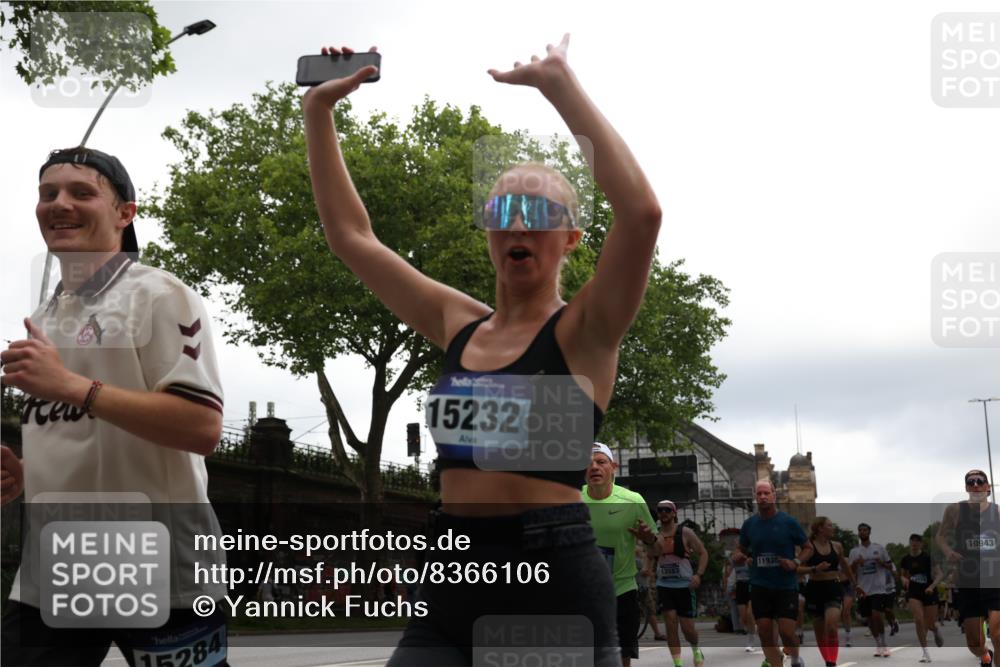 29.06.2025 - hella hamburg halbmarathon Yannick Fuchs http://msf.ph/oto/8366106 29.06.2025 10:53:23 20KM 2006, 2348, 2584, 2957, 2978, 3114, 3181, 3279, 3425, 3983, 4088, 4592, 4796, 5885, 6087, 6202, 6220, 6438, 7031, 7223, 7287, 10488, 10587, 10759, 10896, 10943, 11018, 11935, 11938, 12206, 12261, 12564, 12633, 12736, 12779, 12862, 13583, 13761, 14567, 14732, 14902, 14928, 14965, 15232, 15240, 15284, 15785, 16227, 16341, 16754, 16910, 16915, 16980, 17176, 17304, 17503, 17630, 18153, 18327, 18467, 18485, 18716, 18855, 19015, 19160 meine-sportfotos.de
