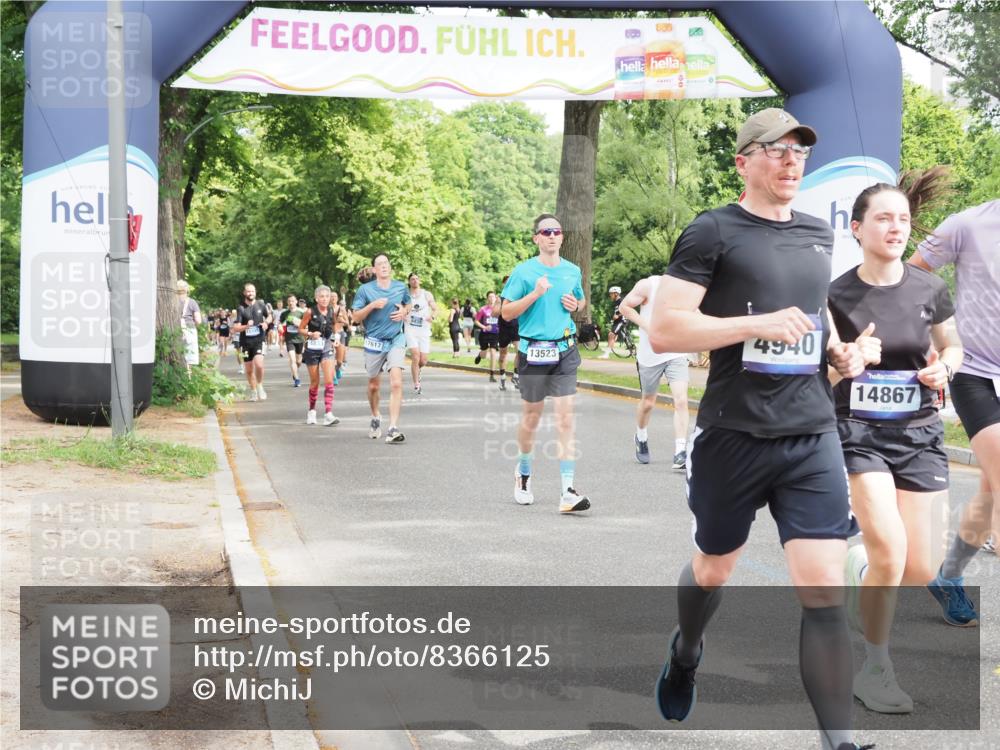 29.06.2025 - hella hamburg halbmarathon MichiJ http://msf.ph/oto/8366125 29.06.2025 10:43:53 Zwischen KM18-KM19 1563, 2417, 2676, 3836, 4940, 5033, 6416, 8542, 9361, 9488, 9907, 13523, 14678, 14867, 17779 meine-sportfotos.de