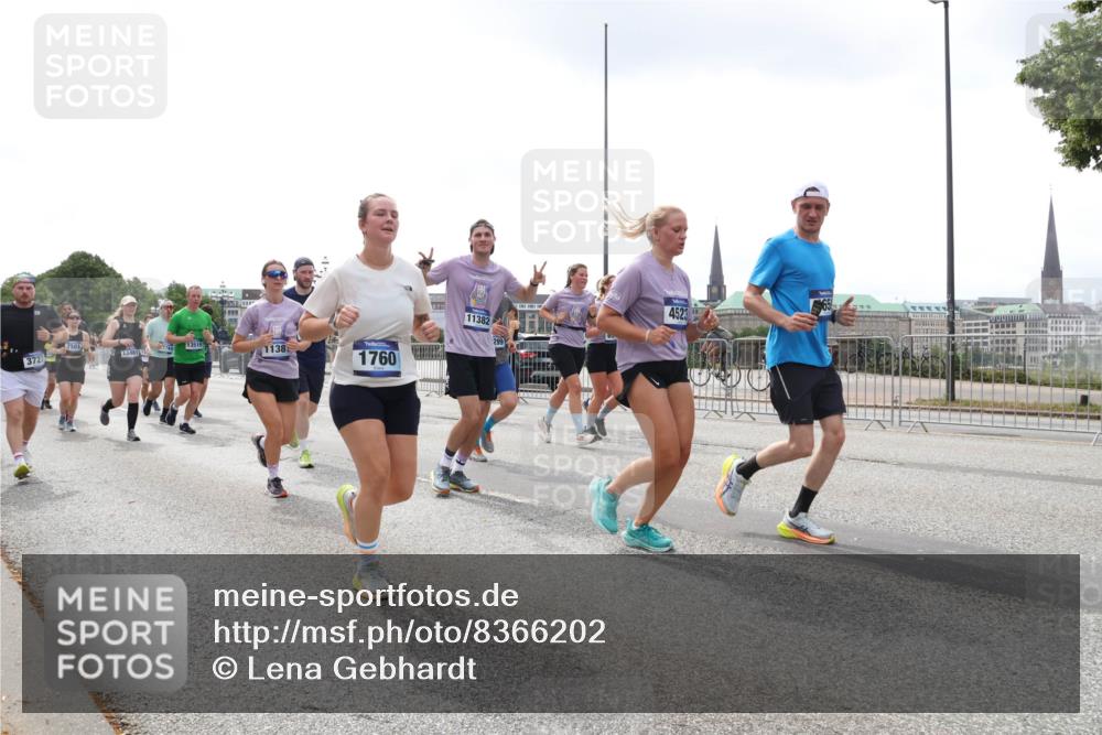 29.06.2025 - hella hamburg halbmarathon Lena Gebhardt http://msf.ph/oto/8366202 29.06.2025 10:39:28 Lombardsbrücke 3727, 13461, 774, 13519, 1138, 1760, 11382, 4523, 1760, 1856, 1883, 2092, 2571, 2574, 2578, 2843, 2893, 2976, 2998, 3275, 3353, 3727, 3745, 4298, 4410, 4523, 4603, 4609, 4659, 4855, 4882, 5045, 5701, 6062, 6112, 6321, 6342, 6343, 6427, 6428, 6611, 6719, 6726, 6739, 6748, 7053, 7125, 7199, 7341, 7429, 7501, 7506, 7524, 7589, 7684, 7815, 8203, 8243, 8457, 8995, 9393, 9420, 9446, 9569, 9698, 9747, 9777, 9974, 9977, 10001, 10072, 10315, 10512, 10516, 13060 meine-sportfotos.de