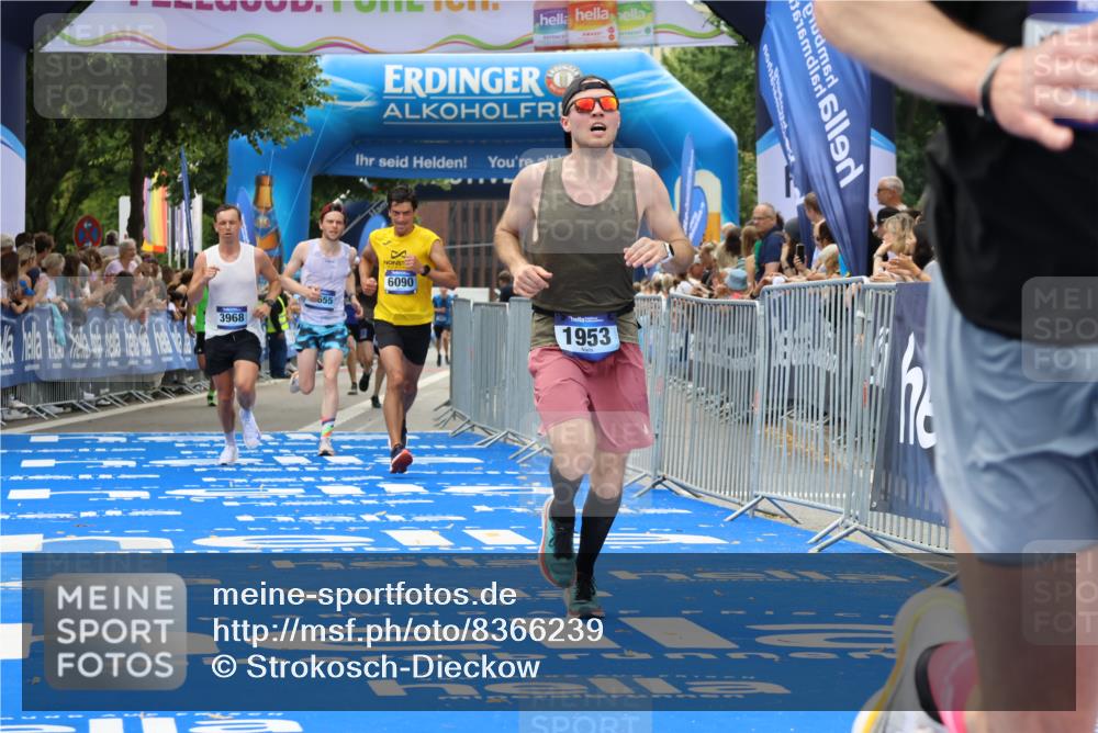 29.06.2025 - hella hamburg halbmarathon Strokosch-Dieckow http://msf.ph/oto/8366239 29.06.2025 10:28:39 Ziel 1953, 2604, 3968, 6090, 10222, 15655, 17213, 17428 meine-sportfotos.de