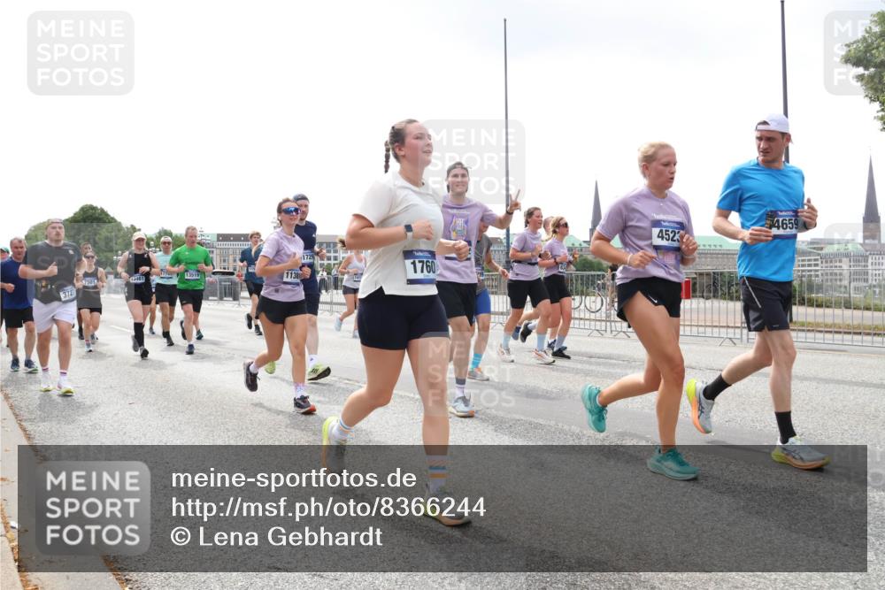 29.06.2025 - hella hamburg halbmarathon Lena Gebhardt http://msf.ph/oto/8366244 29.06.2025 10:39:28 Lombardsbrücke 1729, 1760, 177, 13519, 13461, 1138, 7501, 372, 4523, 4659, 1760, 1856, 1883, 2092, 2571, 2574, 2578, 2843, 2893, 2976, 2998, 3275, 3353, 3727, 3745, 4298, 4410, 4523, 4603, 4609, 4659, 4855, 4882, 5045, 5701, 6062, 6112, 6321, 6342, 6343, 6427, 6428, 6611, 6719, 6726, 6739, 6748, 7053, 7125, 7199, 7341, 7429, 7501, 7506, 7524, 7589, 7684, 7815, 8203, 8243, 8457, 8995, 9393, 9420, 9446, 9569, 9698, 9747, 9777, 9974, 9977, 10001, 10072, 10315, 10512, 10516, 13060 meine-sportfotos.de