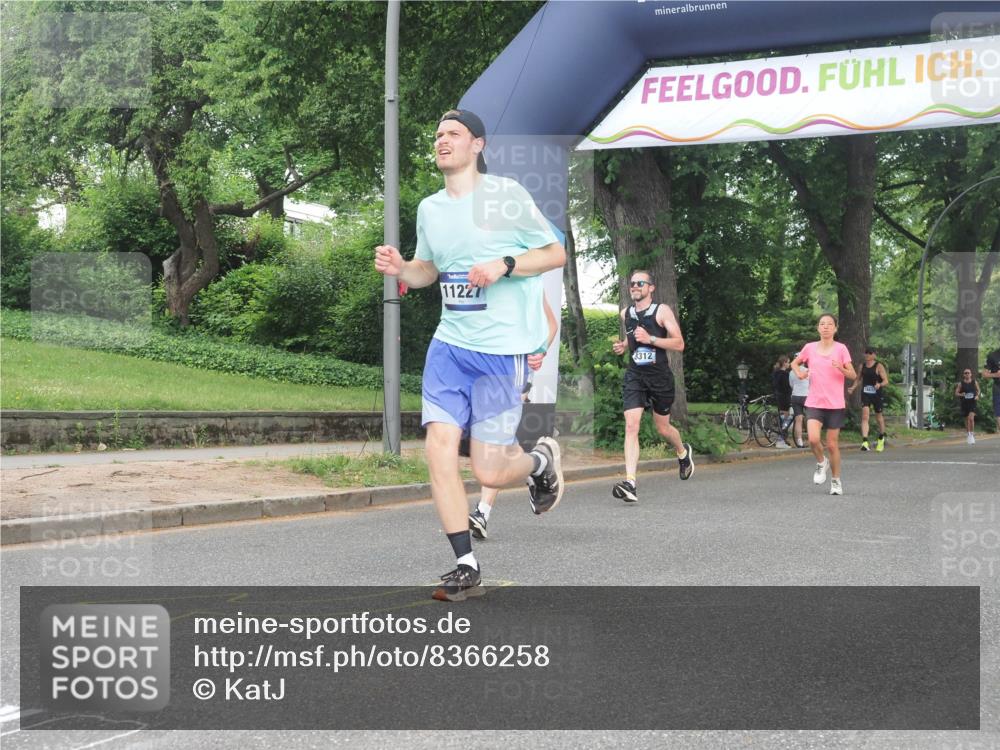 29.06.2025 - hella hamburg halbmarathon KatJ http://msf.ph/oto/8366258 29.06.2025 10:23:04 Zwischen KM18-KM19 1080, 5193, 6305, 7534, 8312 meine-sportfotos.de