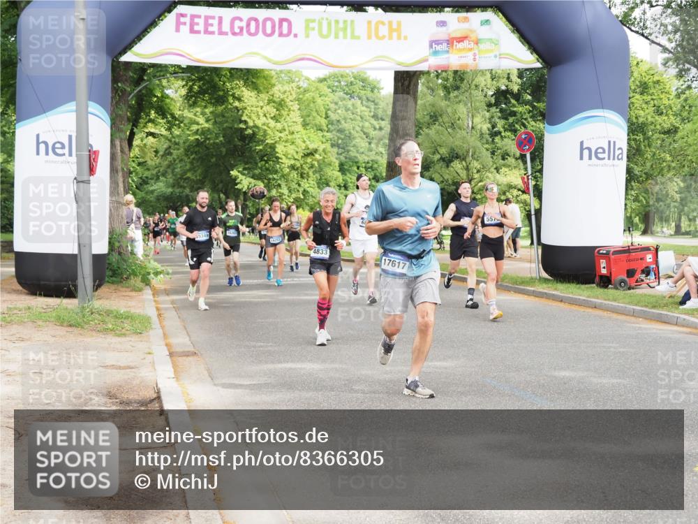 29.06.2025 - hella hamburg halbmarathon MichiJ http://msf.ph/oto/8366305 29.06.2025 10:43:56 Zwischen KM18-KM19 1563, 2417, 2676, 4833, 4940, 5570, 6416, 6835, 9361, 9488, 9907, 11554, 13523, 14867, 17617, 17779 meine-sportfotos.de