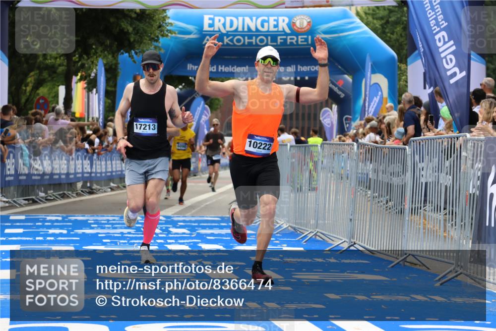 29.06.2025 - hella hamburg halbmarathon Strokosch-Dieckow http://msf.ph/oto/8366474 29.06.2025 10:28:36 Ziel 1953, 3968, 6090, 10222, 15655, 17213, 17374 meine-sportfotos.de