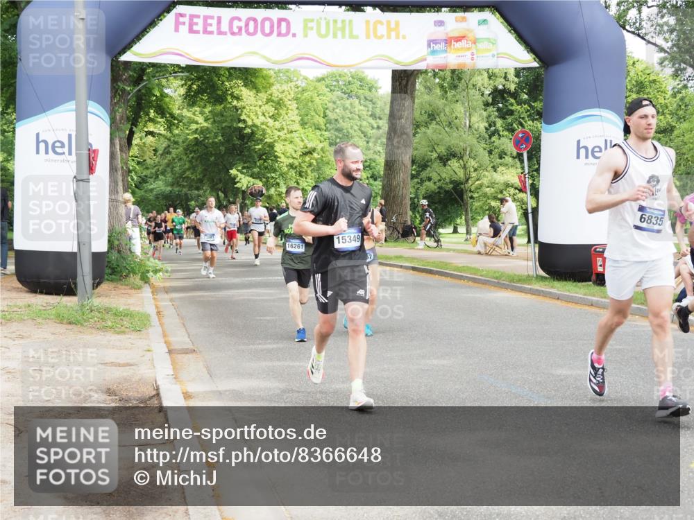 29.06.2025 - hella hamburg halbmarathon MichiJ http://msf.ph/oto/8366648 29.06.2025 10:43:58 Zwischen KM18-KM19 2417, 2676, 4833, 4940, 4951, 5570, 6835, 9361, 11554, 13523, 14867, 15349, 16257, 17617, 17779 meine-sportfotos.de