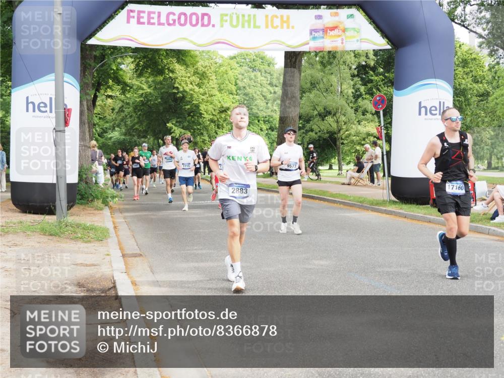 29.06.2025 - hella hamburg halbmarathon MichiJ http://msf.ph/oto/8366878 29.06.2025 10:44:03 Zwischen KM18-KM19 2883, 4833, 4951, 5570, 6835, 9577, 11083, 11554, 15349, 16257, 16261, 17160, 17617, 18388 meine-sportfotos.de